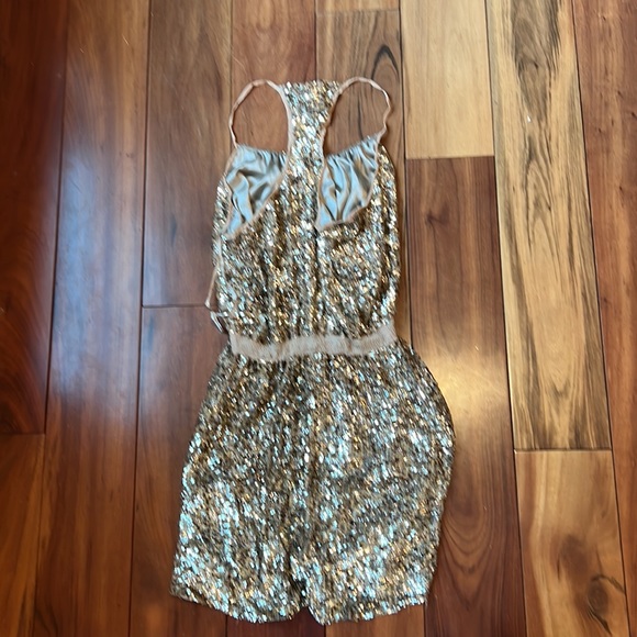 Parker Dress sequin gold size m - Picture 2 of 2